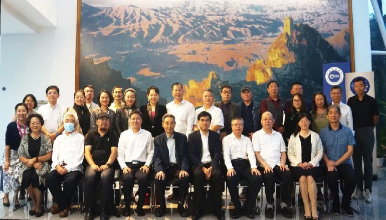 挖掘传承历史文化 推进学术文化建设—《宗炳评传》学术沙龙举办